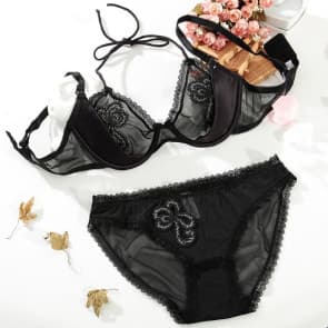 Flower Embroidery Ultra-Thin Charming Hanging Neck Bra Set